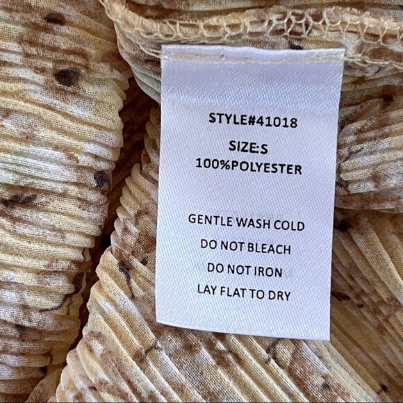 Yellow floral blouse top tie neck crinkle short ruffle sleeve S Robertson Rodeo - Picture 5 of 8